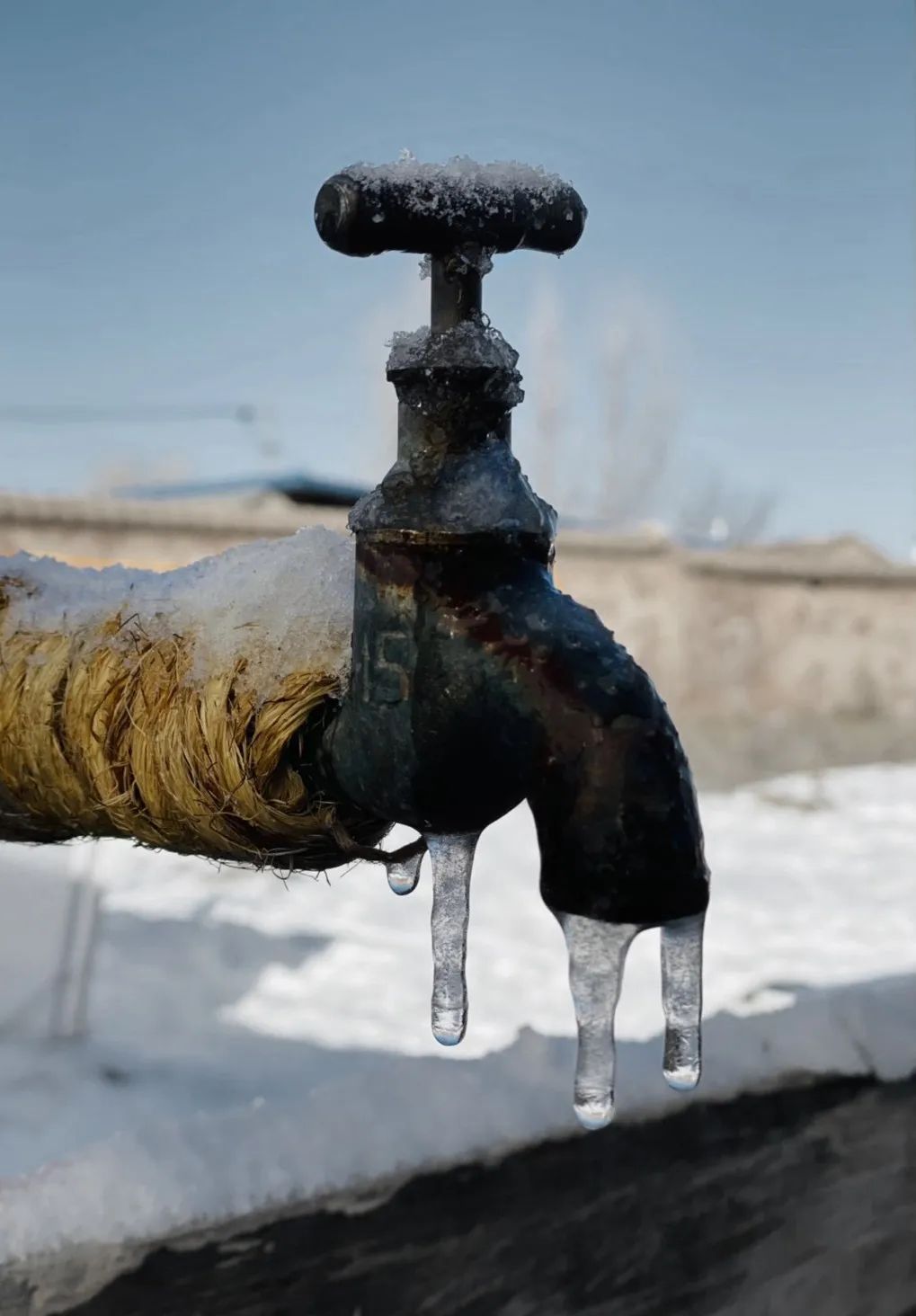 舒肤佳20秒冰水洗手挑战为山区孩子建洗手池