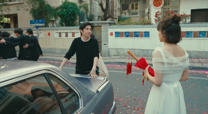 宝马情人节微电影《婚礼》，两个人和一台车的爱情故事
