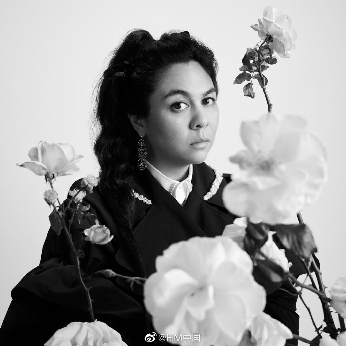 hmsimonerocha推出春季新品神仙之作