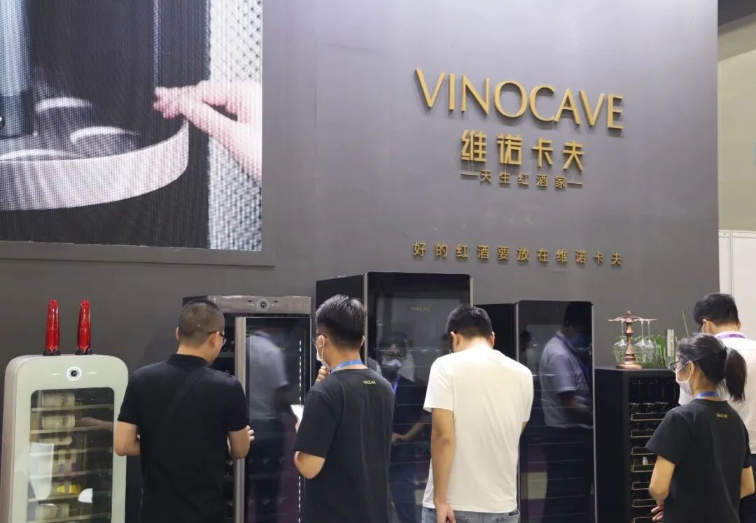 上海维诺卡夫酒柜售后维修电话_维诺卡夫恒温酒柜_维诺卡夫酒柜湿度调节