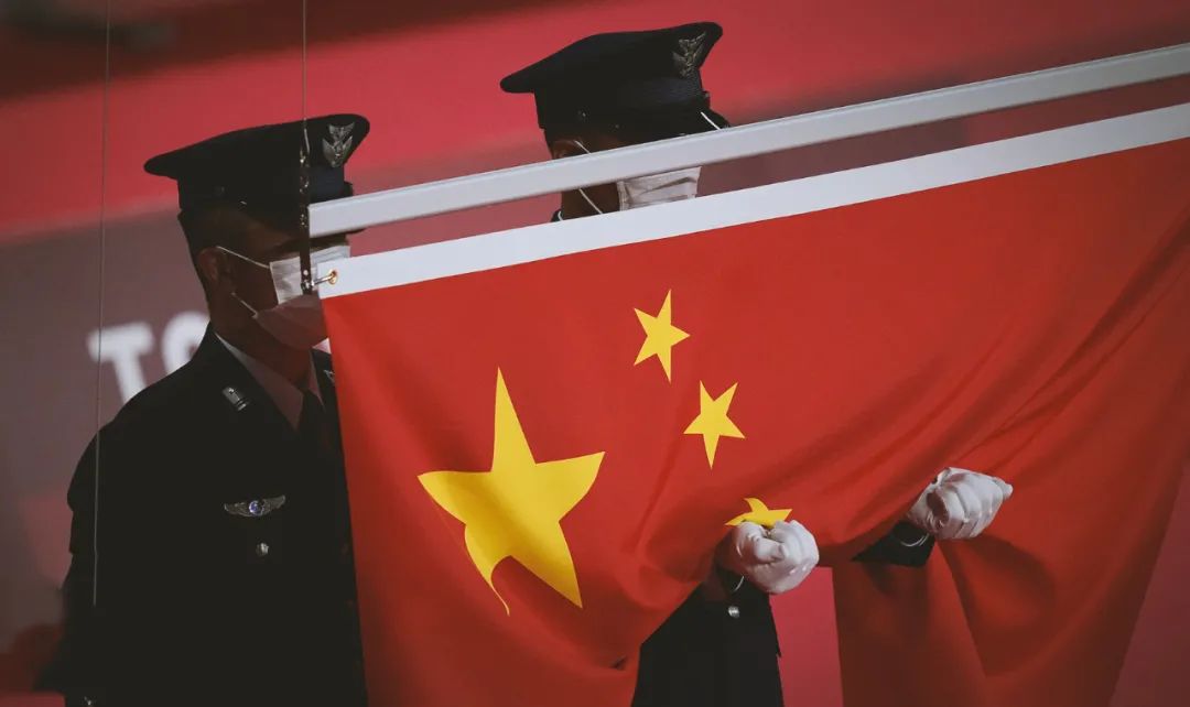 绝美东京奥运会上的中国红才是火爆的2021夏季流行色