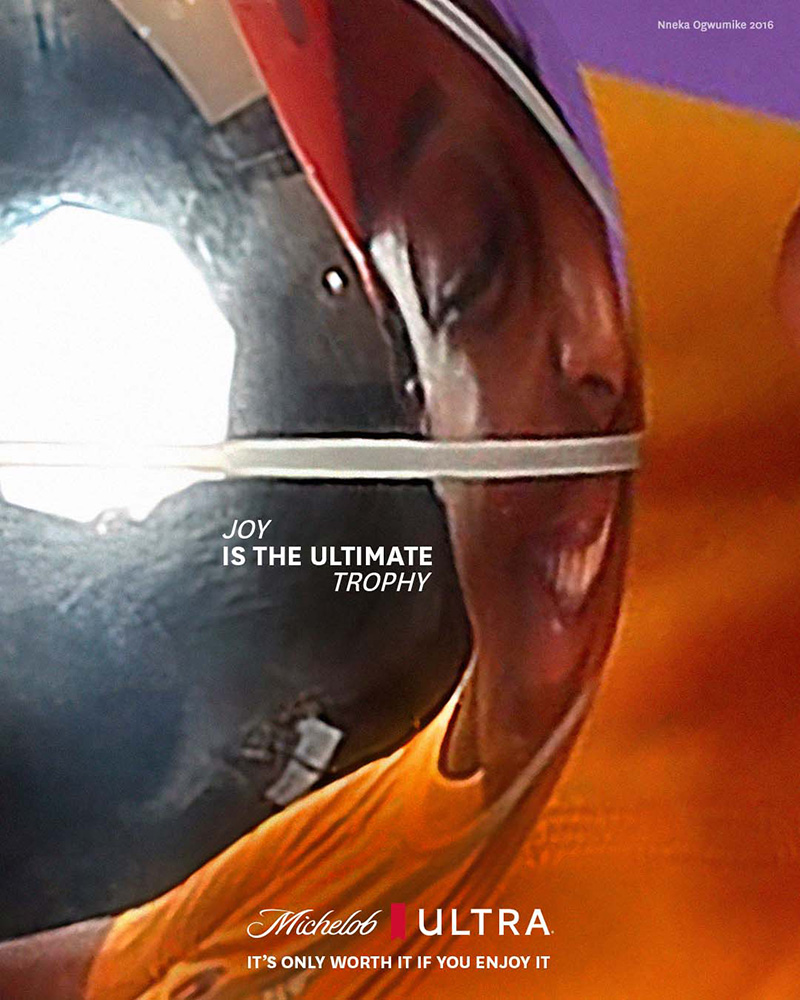 米凯罗啤酒：比夺冠更重要，是你映在奖杯上的笑脸