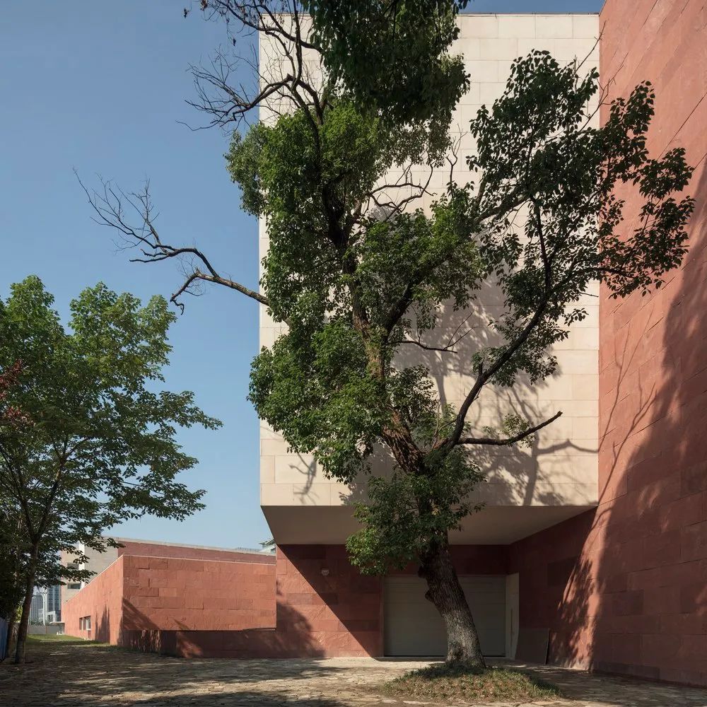 杭州建筑杀出圈，遍地“建筑界诺贝尔奖”得主设计作品 - 数英