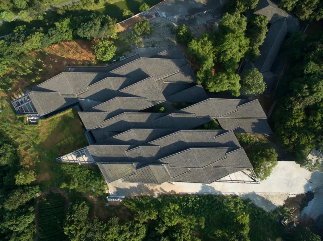 杭州建筑杀出圈，遍地“建筑界诺贝尔奖”得主设计作品 - 数英