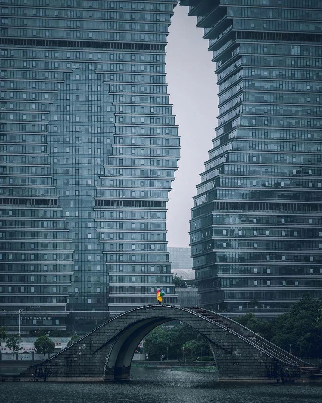 杭州建筑杀出圈，遍地“建筑界诺贝尔奖”得主设计作品 - 数英