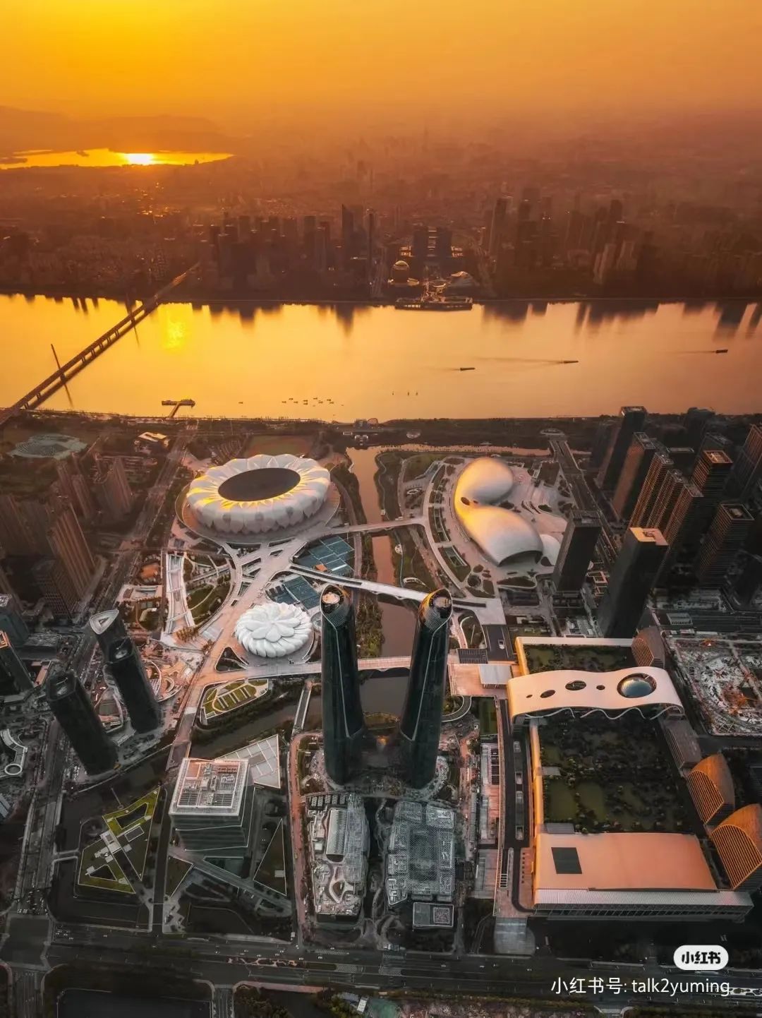 杭州建筑杀出圈，遍地“建筑界诺贝尔奖”得主设计作品 - 数英