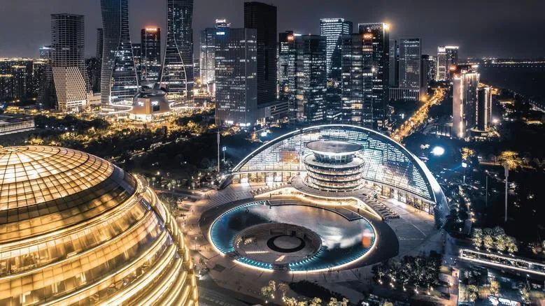 杭州建筑杀出圈，遍地“建筑界诺贝尔奖”得主设计作品 - 数英