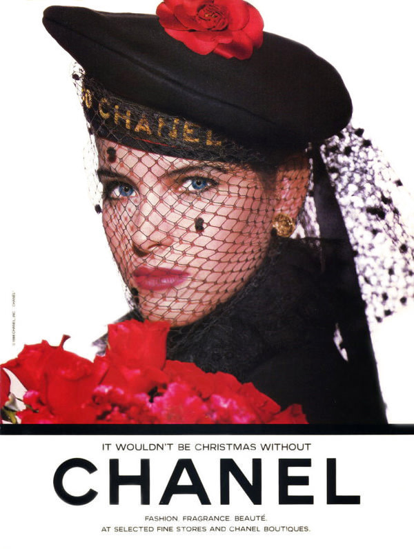 香奈儿；CHANEL