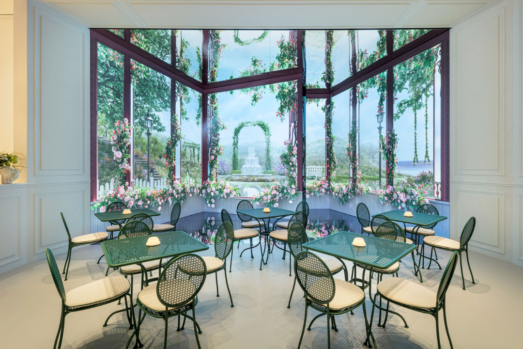 奢侈品牌扎堆开咖啡店，国内首家CAFÉ DIOR登陆上海 - 数英