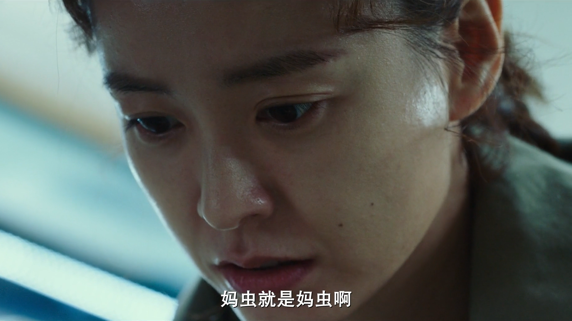 女作家的20段文字，把母亲的崩溃摆到台面上