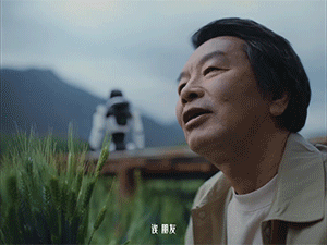 项目频道 - 伊利世界读书日：刘震云开导起了机器人