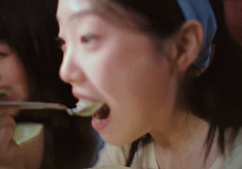 1786006640175105.gif