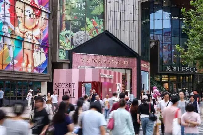 ヴィクトリアズ・シークレット、ブランド・エクイティ、ビジネス、戦略 ヴィクトリアズ・シークレット、ブランド・エクイティ、ビジネス、戦略